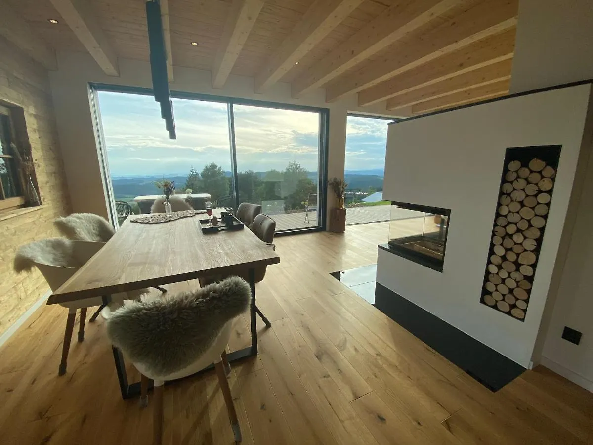 Bergchaletweitblick Grainet Chalet